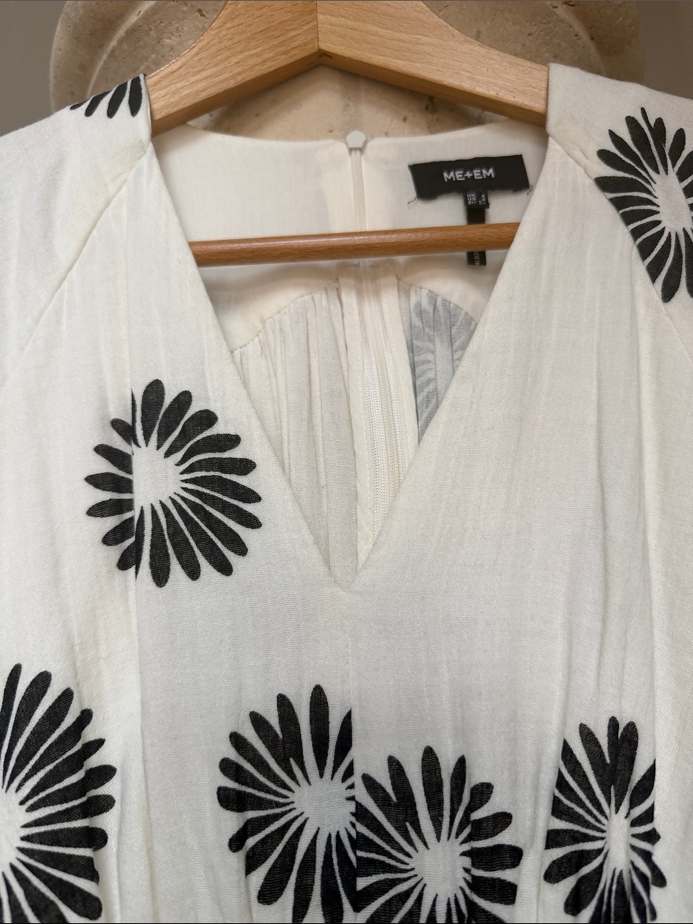 ME+EM Cheesecloth Modern Daisy Print Midi Dress Crème Black Sz 2 - Picture 11 of 17